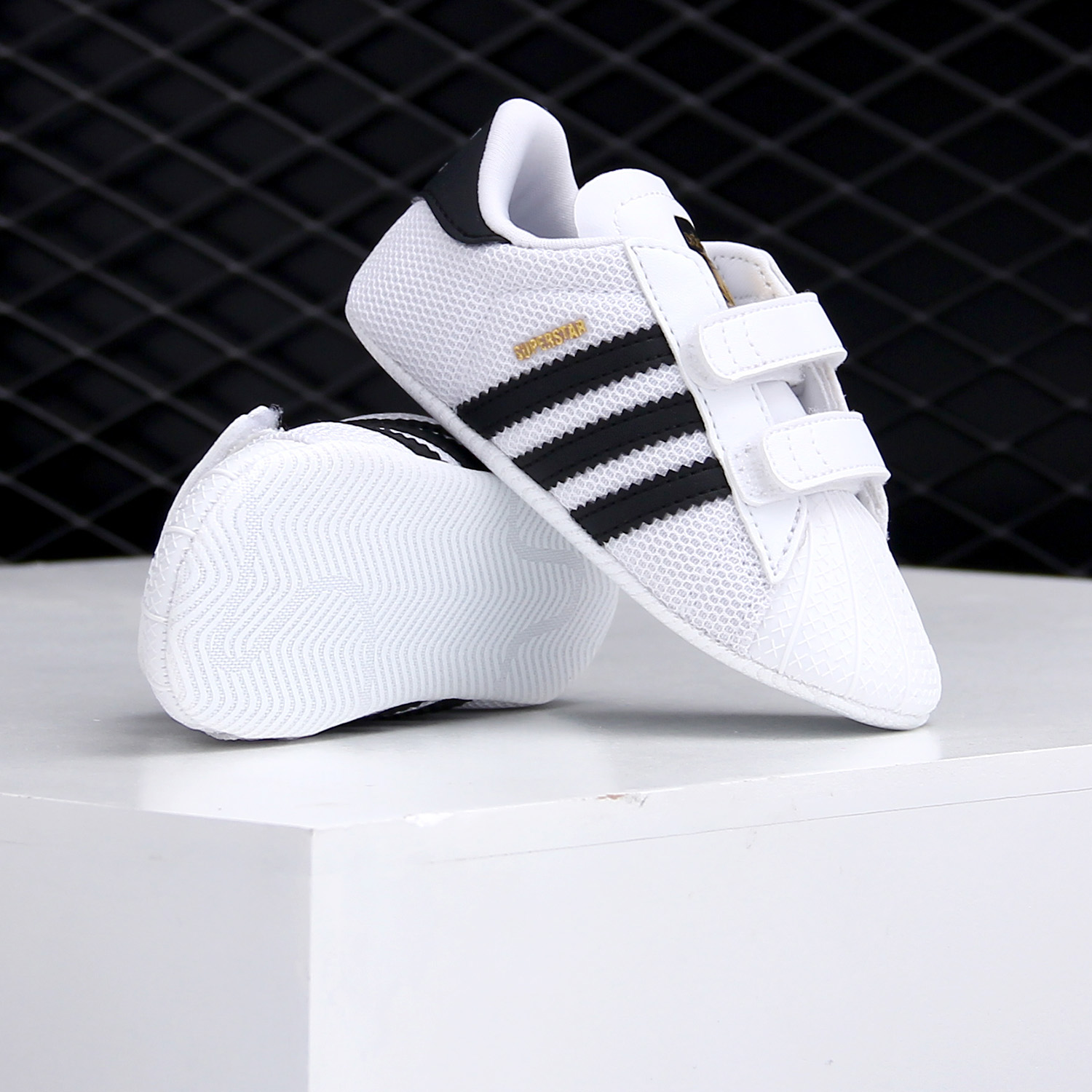 Adidas genuine SUPERSTAR CRIB  - огляд і ціна Adidas Shoes Superstar